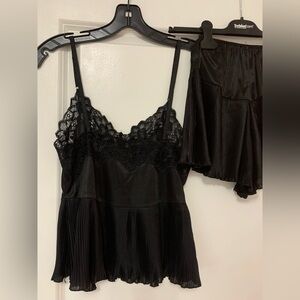 Lace Trim Pleated Camisole & Shorts Sleep Set - Black. Made in South Korea